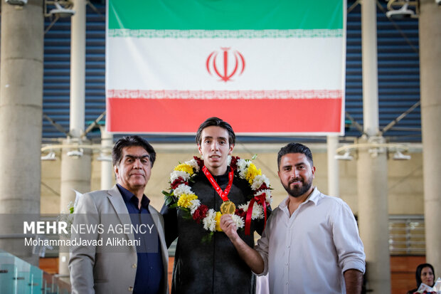 بازگشت کاروان تیم ملی تکواندو به ایران
