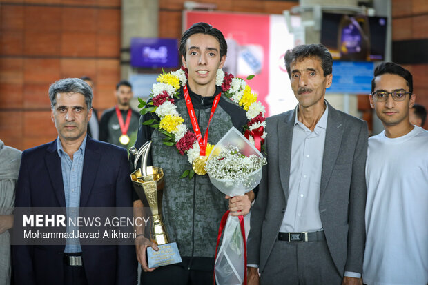 بازگشت کاروان تیم ملی تکواندو به ایران