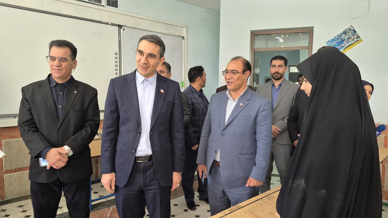 مسابقات،دوره،لرستان،قرآن،مرحله،فرهنگيان،نماز،عترت،پرورش،آموز ...