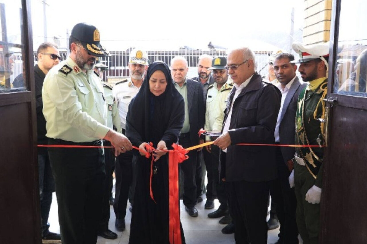 آشوری: هوشمندسازی گلوگاه شهید میرزایی بندرعباس در دستور کار است آشوری: هوشمندسازی گلوگاه شهید میرزایی بندرعباس در دستور کار است