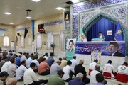 امام جمعه دیر: شعار مرگ بر آمریکا و اسرائیل جهانی شده است