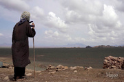 جان دادن و جان گرفتن از طبیعت؛ زنی که تنها از سرزمینش حفاظت می‌کند!