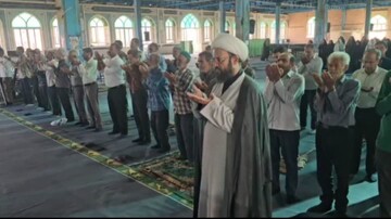 اقامه نماز عید سعید قربان در شهرستان زرند