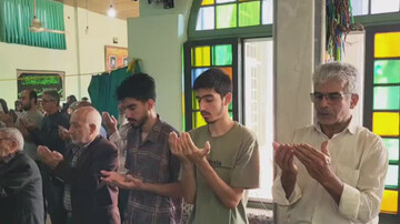 اقامه شکوه بندگی در آستان مقدس اوجی آباد