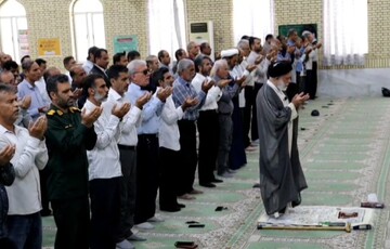 اقامه نماز عید سعید قربان در دیّر