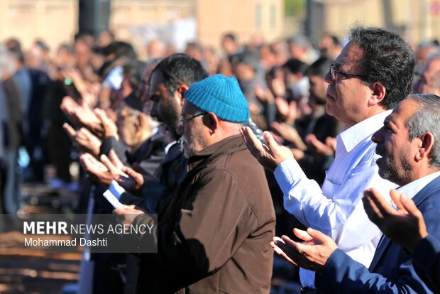 اقامه نماز عید سعید قربان در اردبیل