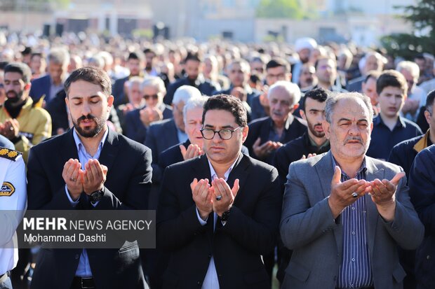 اقامه نماز عید سعید قربان در اردبیل
