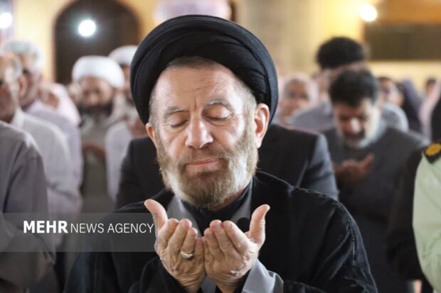 اقامه نماز عید سعید قربان در مصلای الغدیر خرم‌آباد