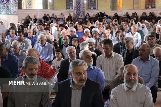 اقامه نماز عید سعید قربان در مصلای الغدیر خرم‌آباد