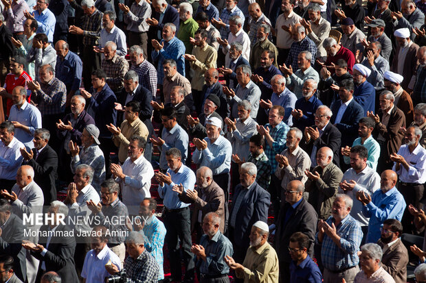 اقامه نماز عید قربان در قزوین