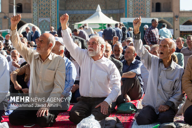 اقامه نماز عید قربان در قزوین