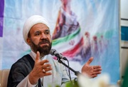خون شهدا عزت امروز ایران اسلامی را رقم زده است