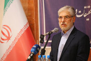 اساتید در دوران پس از جنگ مسئولیت مضاعفی در قبال جامعه دارند