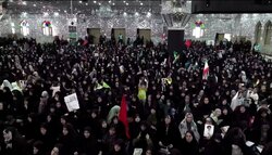 ڕێوڕەسمی پرسە و یادی شەهیدانی بنەماڵی ڕێبەری ئێران بەڕێوەچوو