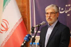 اساتید در دوران پس از جنگ مسئولیت مضاعفی در قبال جامعه دارند