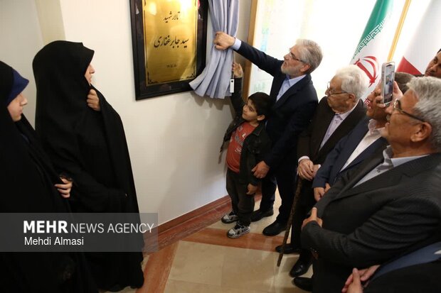 سیمایی: نام‌گذاری فضاهای دانشگاهی به نام شهدا حامل پیام فرهنگی است