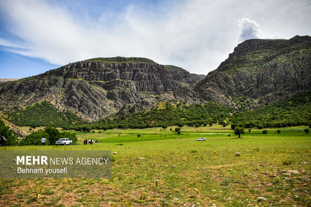آبشار ازنادر و دره اسپر شهرستان دورود لرستان