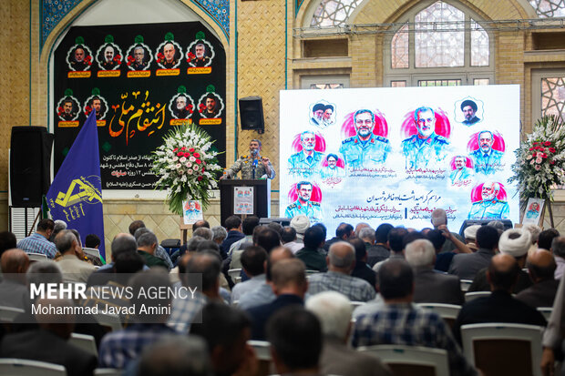 مراسم گرامیداشت سرداران شهید محمد پاکپور و غلامرضا سلیمانی در قزوین