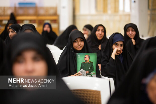 مراسم گرامیداشت سرداران شهید محمد پاکپور و غلامرضا سلیمانی در قزوین