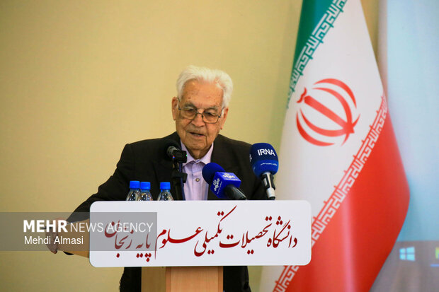 سفر وزیر علوم،تحقیقات و فناوری به استان زنجان