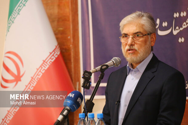 سفر وزیر علوم،تحقیقات و فناوری به استان زنجان