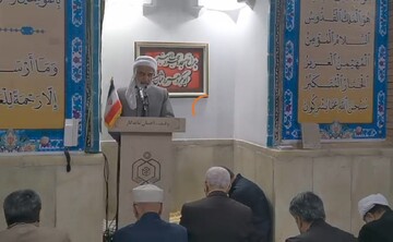 ماموستا رستمی: وحدت و پاسخگویی مسئولان ضامن عبور کشور از مشکلات است