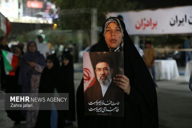 نود و دومین اجتماع مردم بندرعباس برای حمایت از نظام اسلامی و خونخواهی رهبر شهید انقلاب
