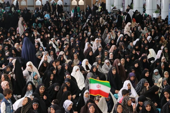 غدیر و عاشورا موتور محرکه انقلاب اسلامی ایران بوده اند