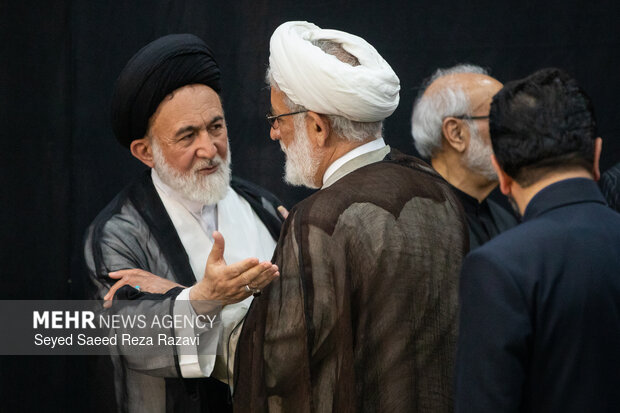 دومین روز از مراسم یادبود خانواده امام شهید و رهبر معظم انقلاب اسلامی