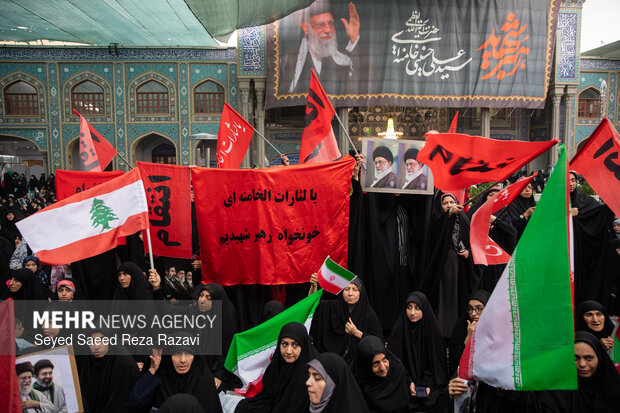 دومین روز از مراسم یادبود خانواده امام شهید و رهبر معظم انقلاب اسلامی