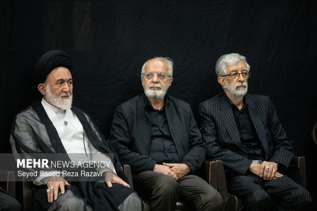دومین روز از مراسم یادبود خانواده امام شهید و رهبر معظم انقلاب اسلامی
