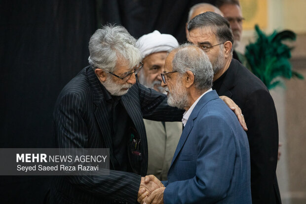دومین روز از مراسم یادبود خانواده امام شهید و رهبر معظم انقلاب اسلامی