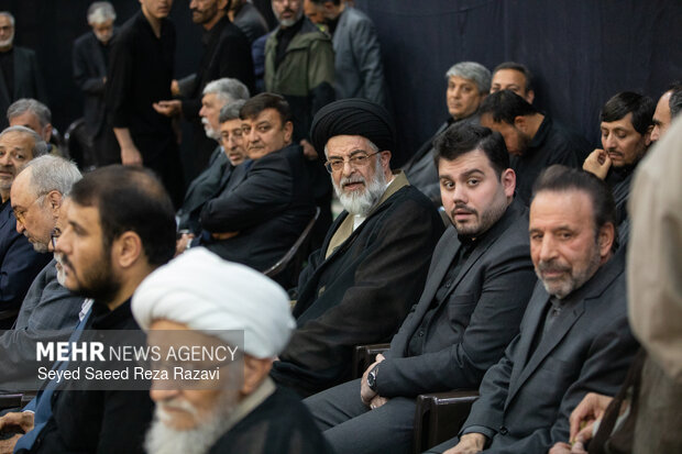 دومین روز از مراسم یادبود خانواده امام شهید و رهبر معظم انقلاب اسلامی