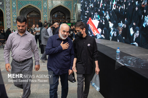 دومین روز از مراسم یادبود خانواده امام شهید و رهبر معظم انقلاب اسلامی