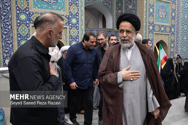 دومین روز از مراسم یادبود خانواده امام شهید و رهبر معظم انقلاب اسلامی
