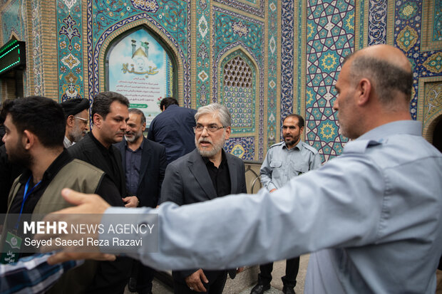 دومین روز از مراسم یادبود خانواده امام شهید و رهبر معظم انقلاب اسلامی