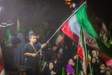 نودویکمین شب ایستادگی و همدلی مردم محلات در بیعت با رهبر انقلاب
