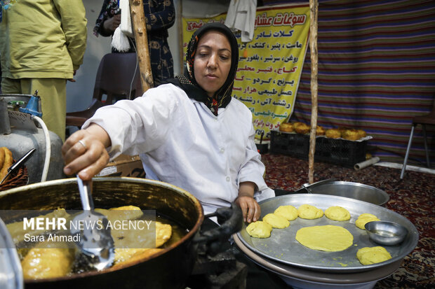 جشنواره رنگ ها و عطرها در مشهد