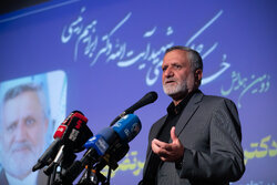 مرتضوی: شهید رئیسی مدام پیگیر اعطای کالابرگ به مردم بود