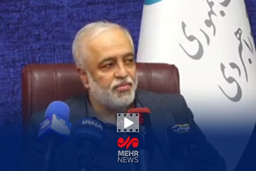 تراکنش مالی سالیانه ۲۰۰۰ میلیارد دلاری وابسته به تنگه هرمز
