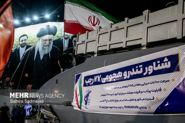 IRGC unveils “Rajab 27th” highspeed assault boat in Tehran
