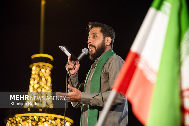 آئین اهتزاز پرچم متبرک حرم مطهر علوی در اصفهان
