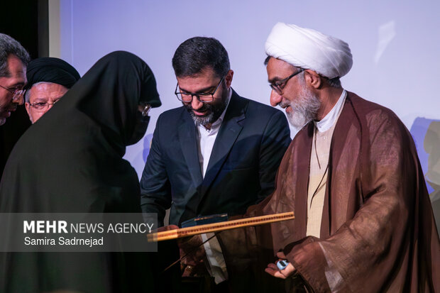 دومین همایش حکمرانی حکمی شهید آیت الله سید ابراهیم رئیسی