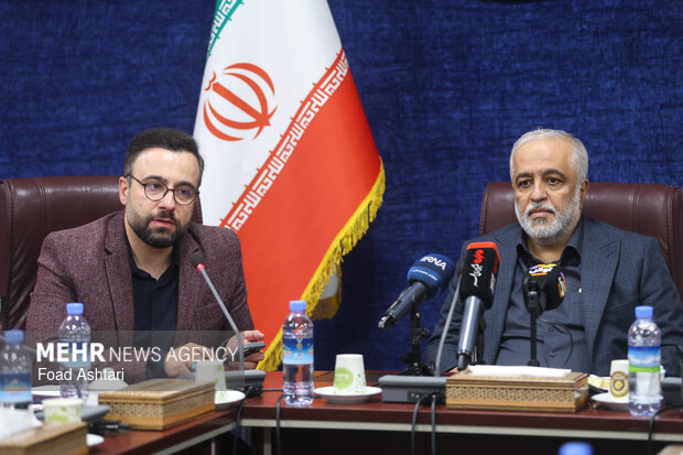 نشست خبری جنبش خیابانی حفاظت از ایران