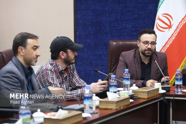 نشست خبری جنبش خیابانی حفاظت از ایران