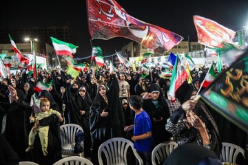 روایت میزبانی مشهدی ها از پرچم متبرک حرم امیرالمؤمنین(ع)