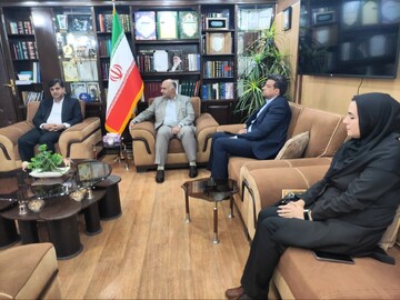راه‌اندازی گمرک بروجرد موجب رونق صنایع می‌شود
