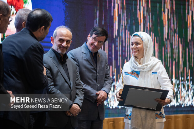 مراسم معرفی بهترین های ورزش با عنوان «قهرمان ایران»