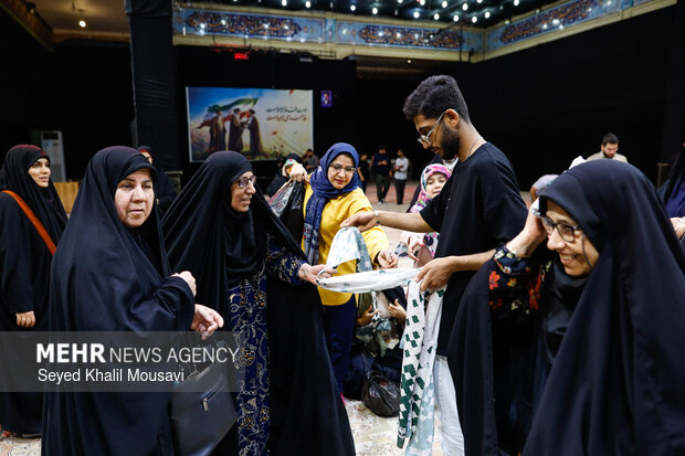 اهتزاز پرچم حرم علوی در اهواز