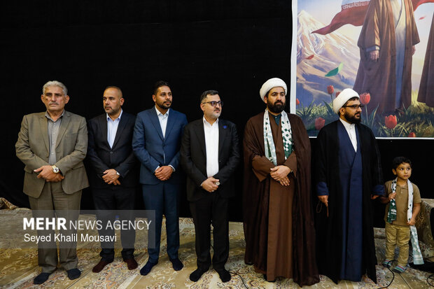 اهتزاز پرچم حرم علوی در اهواز